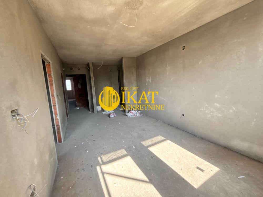 Stan na prodaju u Beogradu, Mirijevo, jednoiposoban, 41m2, cena 97727 evra