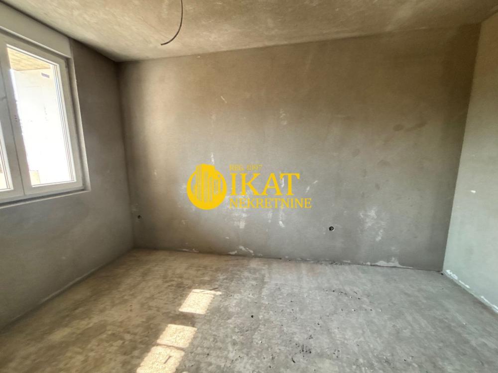 Stan na prodaju u Beogradu, Mirijevo, jednoiposoban, 41m2, cena 97727 evra