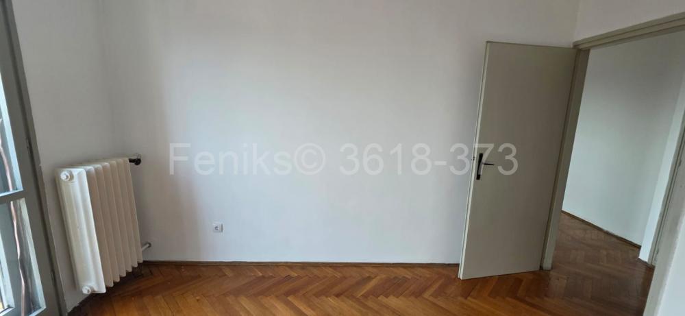 Stan na prodaju u Beogradu, Botanička bašta, dvoiposoban, 57m2, cena 250000 evra