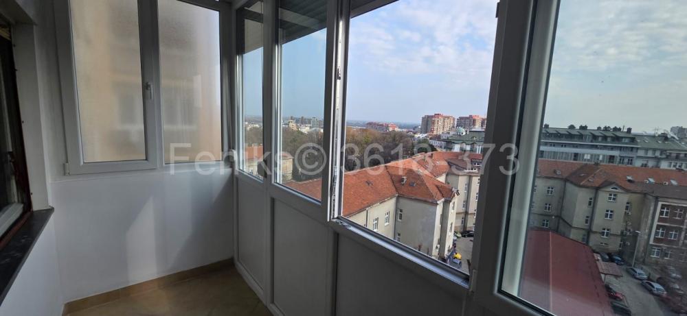 Stan na prodaju u Beogradu, Botanička bašta, dvoiposoban, 57m2, cena 250000 evra