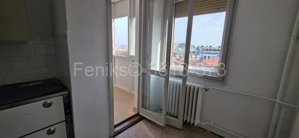 Stan na prodaju u Beogradu, Botanička bašta, dvoiposoban, 57m2, cena 250000 evra