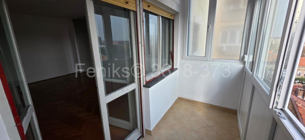 Stan na prodaju u Beogradu, Botanička bašta, dvoiposoban, 57m2, cena 250000 evra