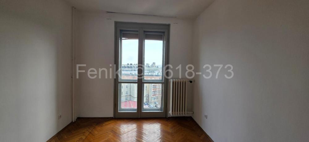 Stan na prodaju u Beogradu, Botanička bašta, dvoiposoban, 57m2, cena 250000 evra