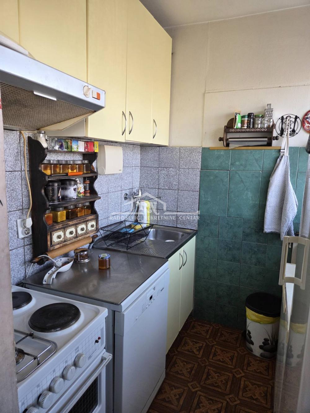 Stan na prodaju u Beogradu, Konjarnik, jednoiposoban, 51m2, cena 165000 evra