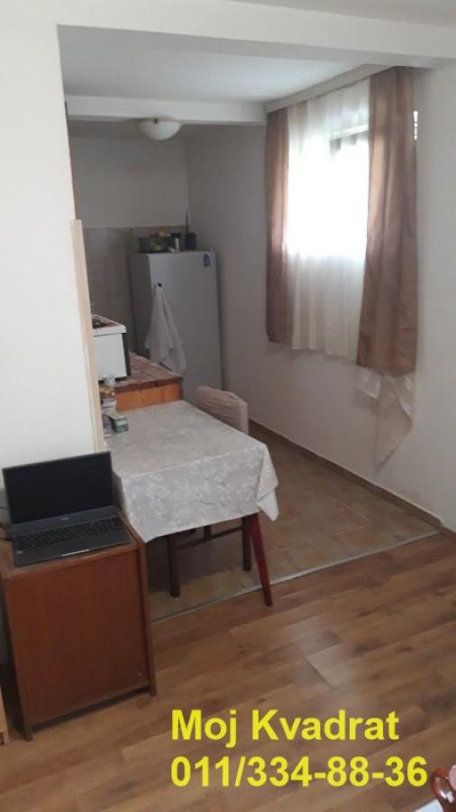 Stan na prodaju u Beogradu, Nova Galenika, jednoiposoban, 30m2, cena 67000 evra