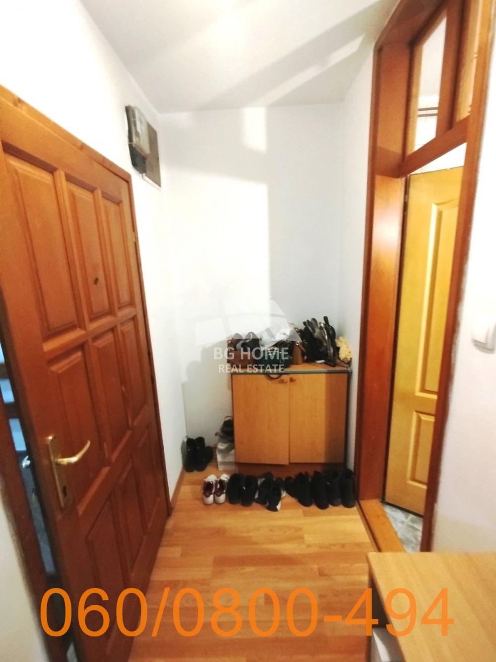 Stan na prodaju u Beogradu, Zemun, dvosoban, 49m2, cena 129000 evra