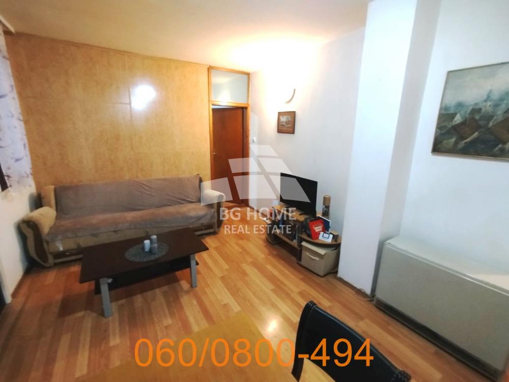 Stan na prodaju u Beogradu, Zemun, dvosoban, 49m2, cena 129000 evra