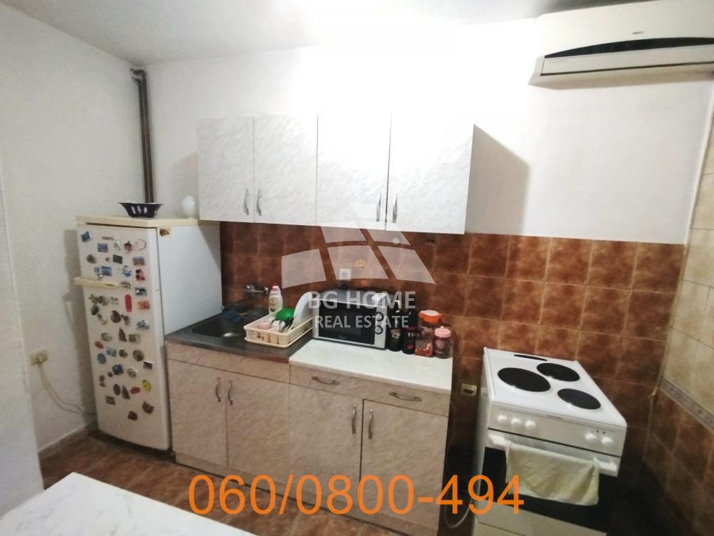 Stan na prodaju u Beogradu, Zemun, dvosoban, 49m2, cena 129000 evra