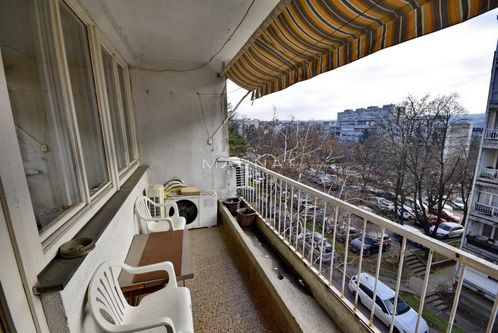 Stan na prodaju u Beogradu, Konjarnik, dvosoban, 74m2, cena 204000 evra