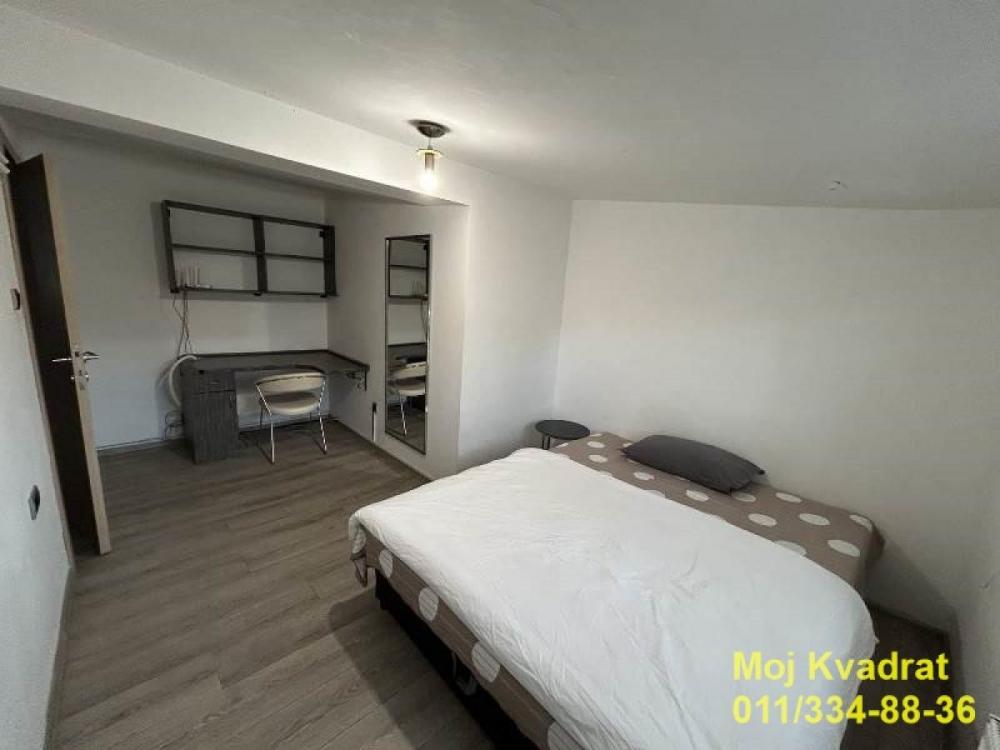 Stan na prodaju u Beogradu, Zeleni venac, trosoban, 58m2, cena 194000 evra