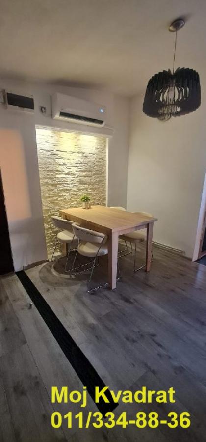 Stan na prodaju u Beogradu, Zeleni venac, trosoban, 58m2, cena 194000 evra