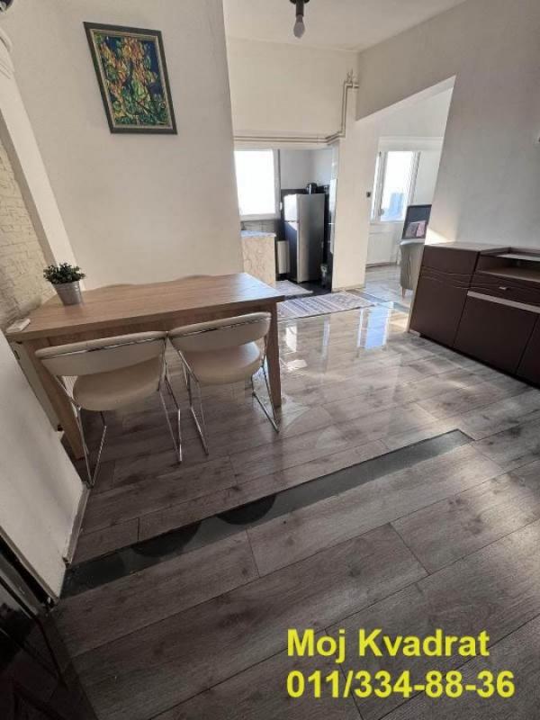 Stan na prodaju u Beogradu, Zeleni venac, trosoban, 58m2, cena 194000 evra