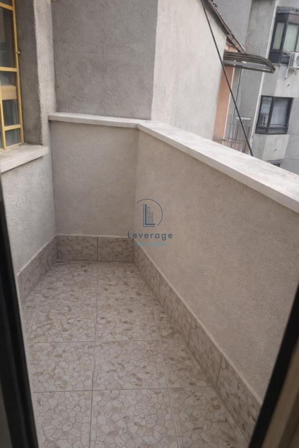 Stan na prodaju u Beogradu, Vračar (Hram), dvosoban, 59m2, cena 240000 evra