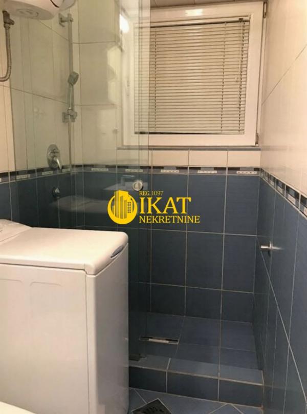 Stan na prodaju u Beogradu, Zvezdara, jednosoban, 32m2, cena 142000 evra