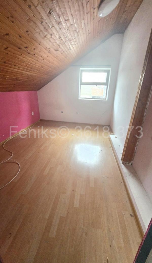 Stan na prodaju u Beogradu, Gornji grad, 90m2, cena 125000 evra