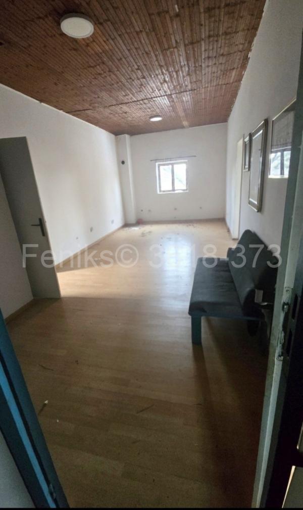 Stan na prodaju u Beogradu, Gornji grad, 90m2, cena 125000 evra