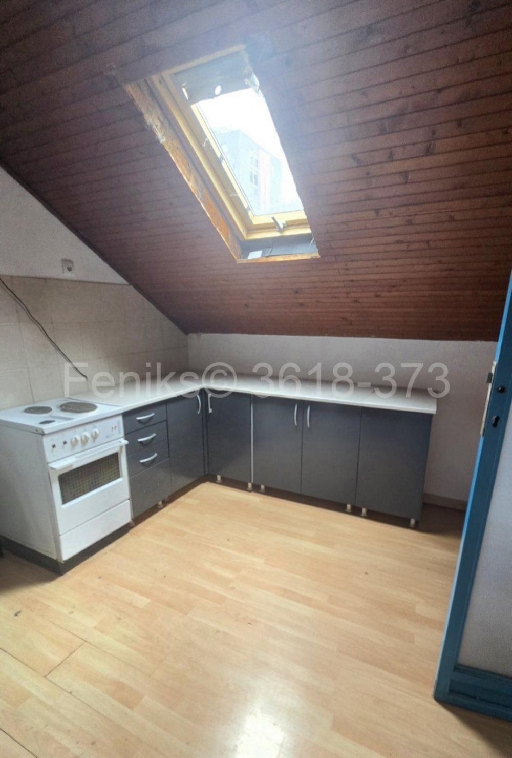 Stan na prodaju u Beogradu, Gornji grad, 90m2, cena 125000 evra