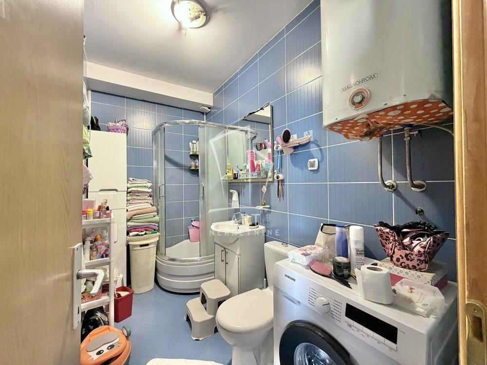 Stan na prodaju u Beogradu, Gornji Dorćol, dvoiposoban, 76m2, cena 205000 evra