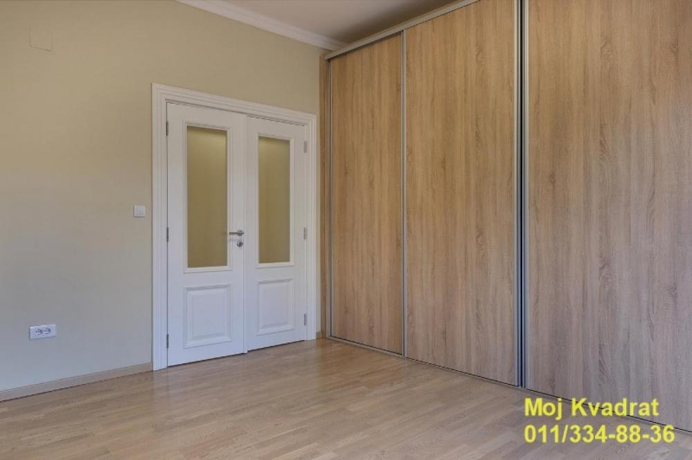 Stan na prodaju u Beogradu, Gornji Dorćol, trosoban, 65m2, cena 319000 evra