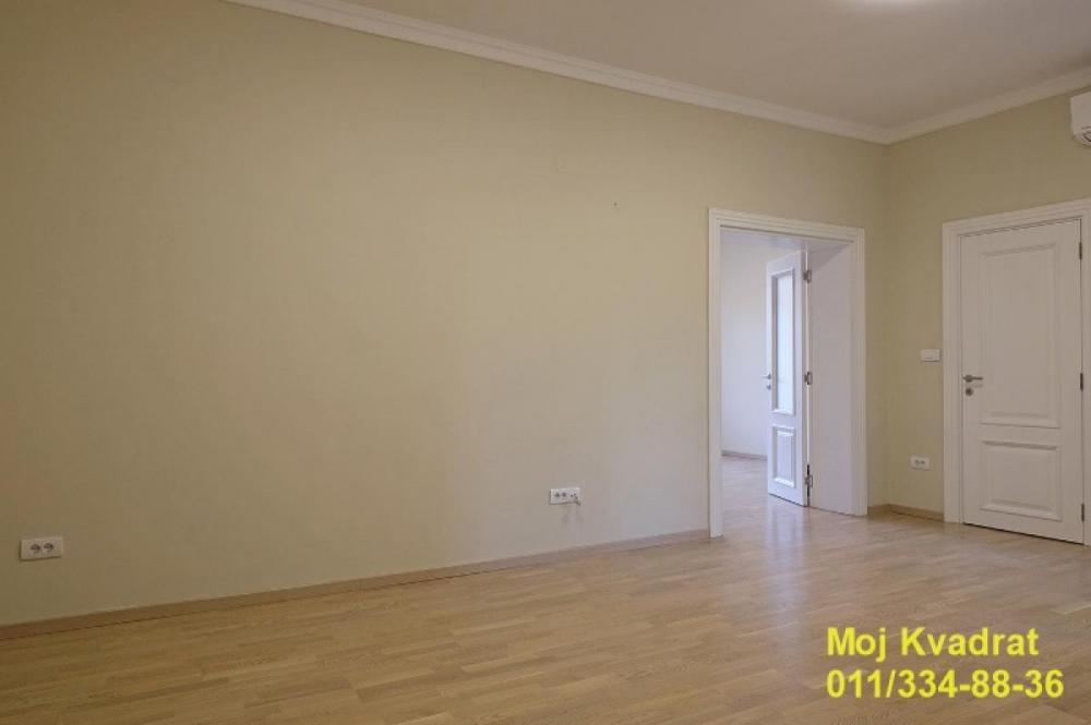 Stan na prodaju u Beogradu, Gornji Dorćol, trosoban, 65m2, cena 319000 evra