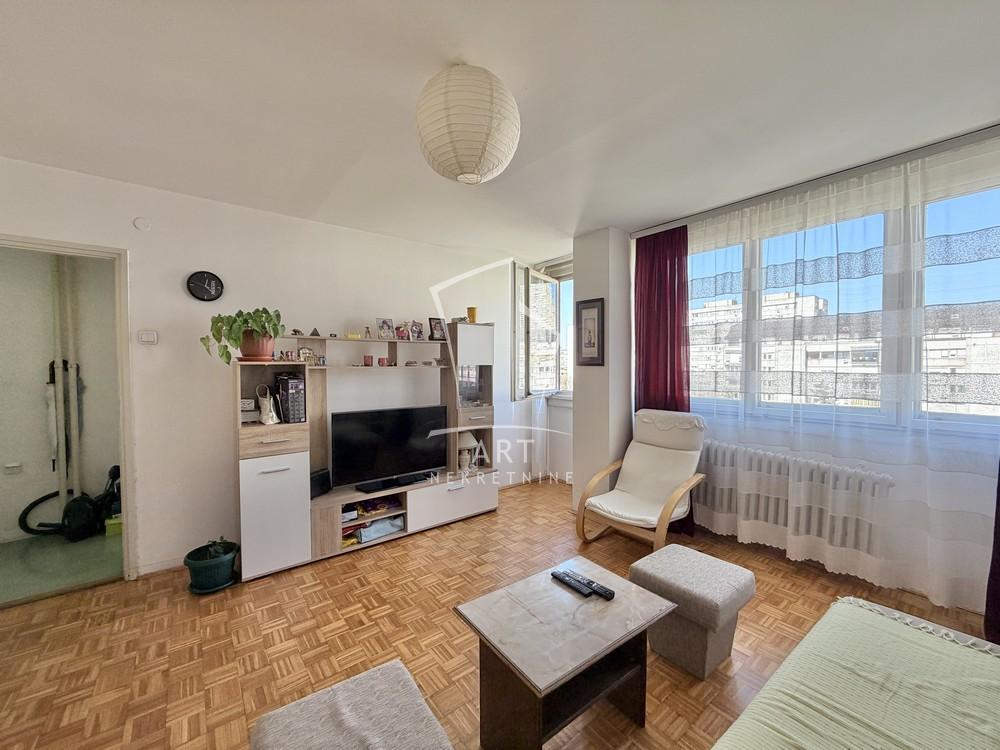 Stan na prodaju u Beogradu, Konjarnik, jednosoban, 36m2, cena 138240 evra