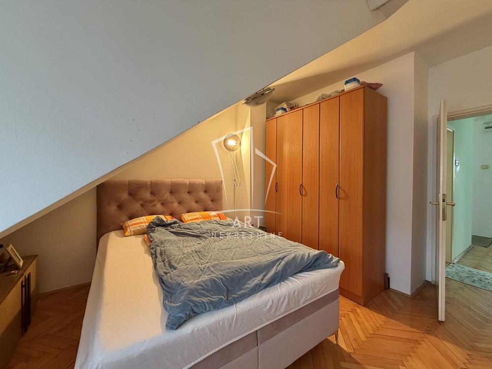 Stan na prodaju u Beogradu, Stari grad, cetvorosoban, 94m2, cena 350000 evra