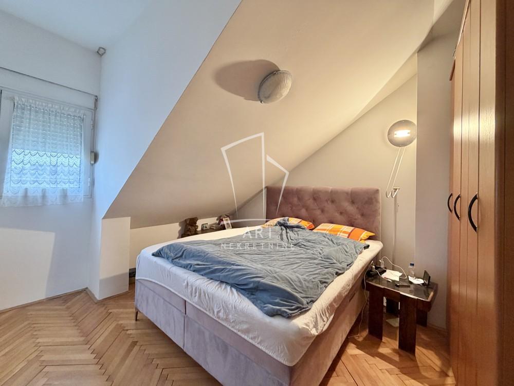 Stan na prodaju u Beogradu, Stari grad, cetvorosoban, 94m2, cena 350000 evra