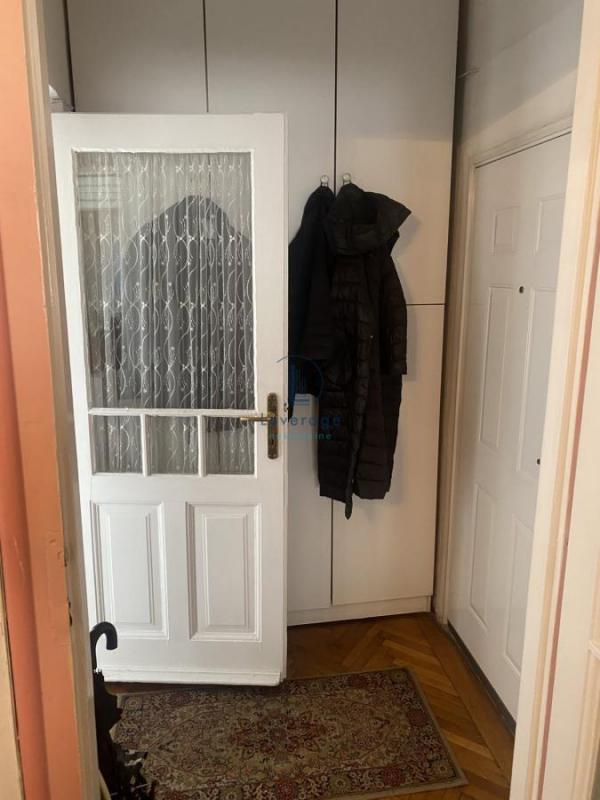 Stan na prodaju u Beogradu, Vračar (Hram), troiposoban, 84m2, cena 430000 evra