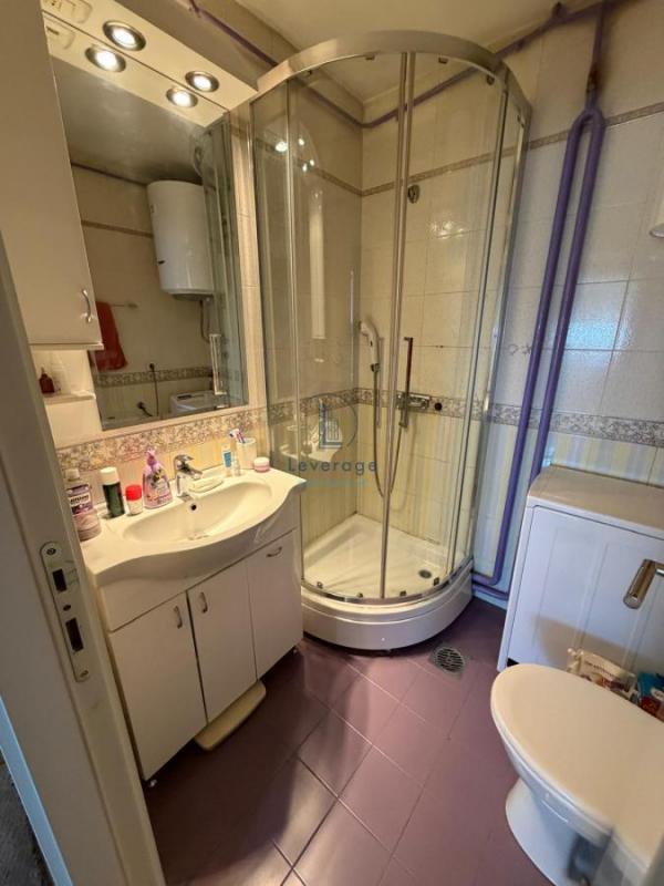 Stan na prodaju u Beogradu, Novi Beograd blok 38 (OŠ Ratko Mitrović), dvosoban, 62m2, cena 220000 evra