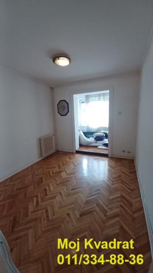 Stan na prodaju u Beogradu, Beograd (centar), cetvorosoban, 105m2, cena 349500 evra