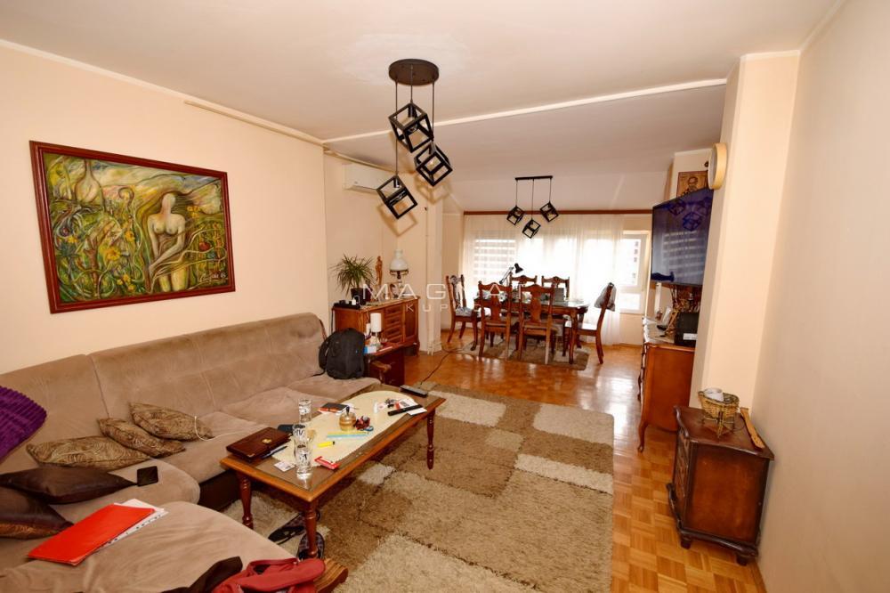 Stan na prodaju u Beogradu, Čukarica, dvoiposoban, 58m2, cena 198000 evra