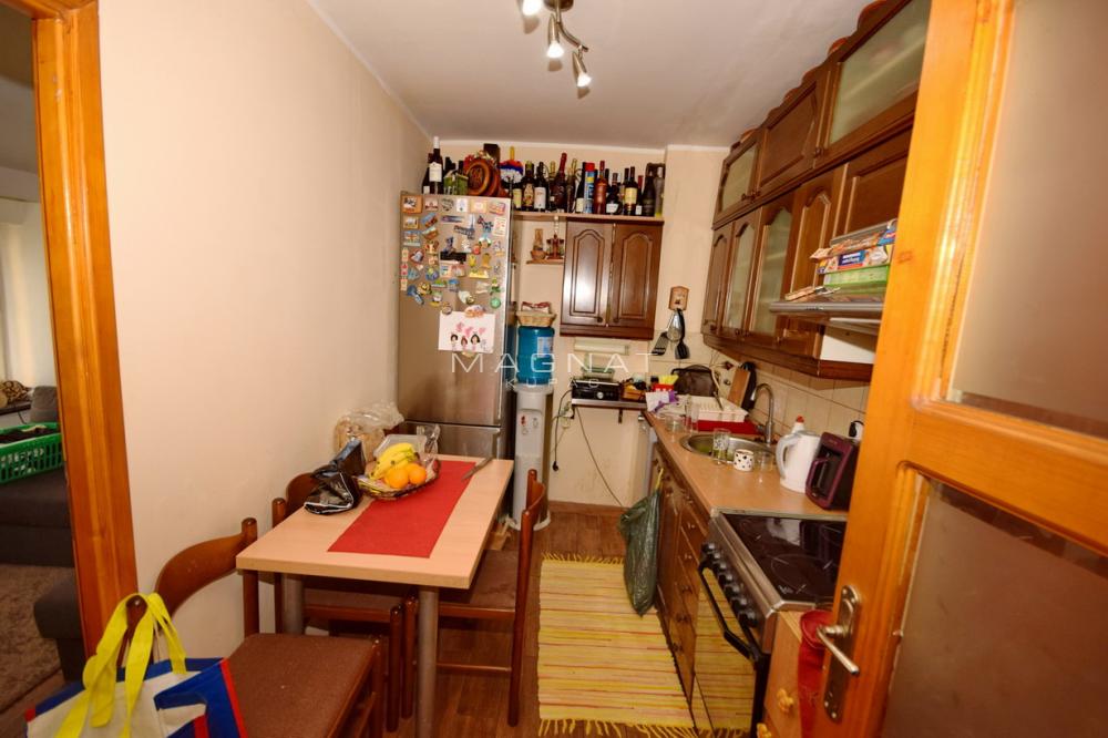 Stan na prodaju u Beogradu, Čukarica, dvoiposoban, 58m2, cena 198000 evra