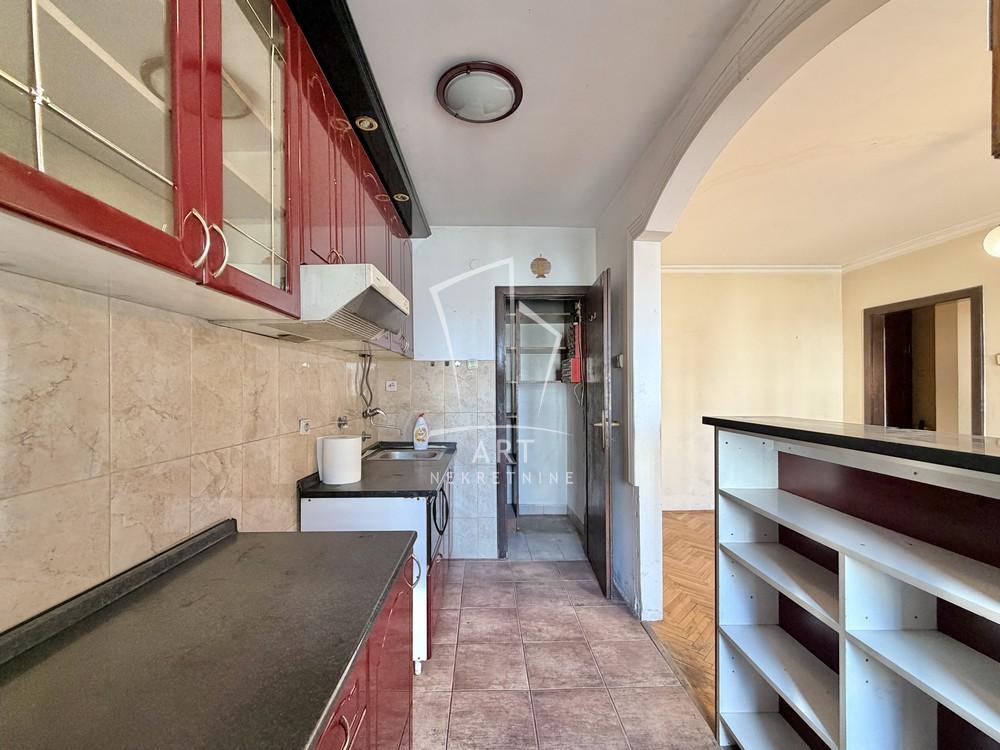 Stan na prodaju u Beogradu, Beograd na vodi, cetvorosoban, 99m2, cena 380000 evra