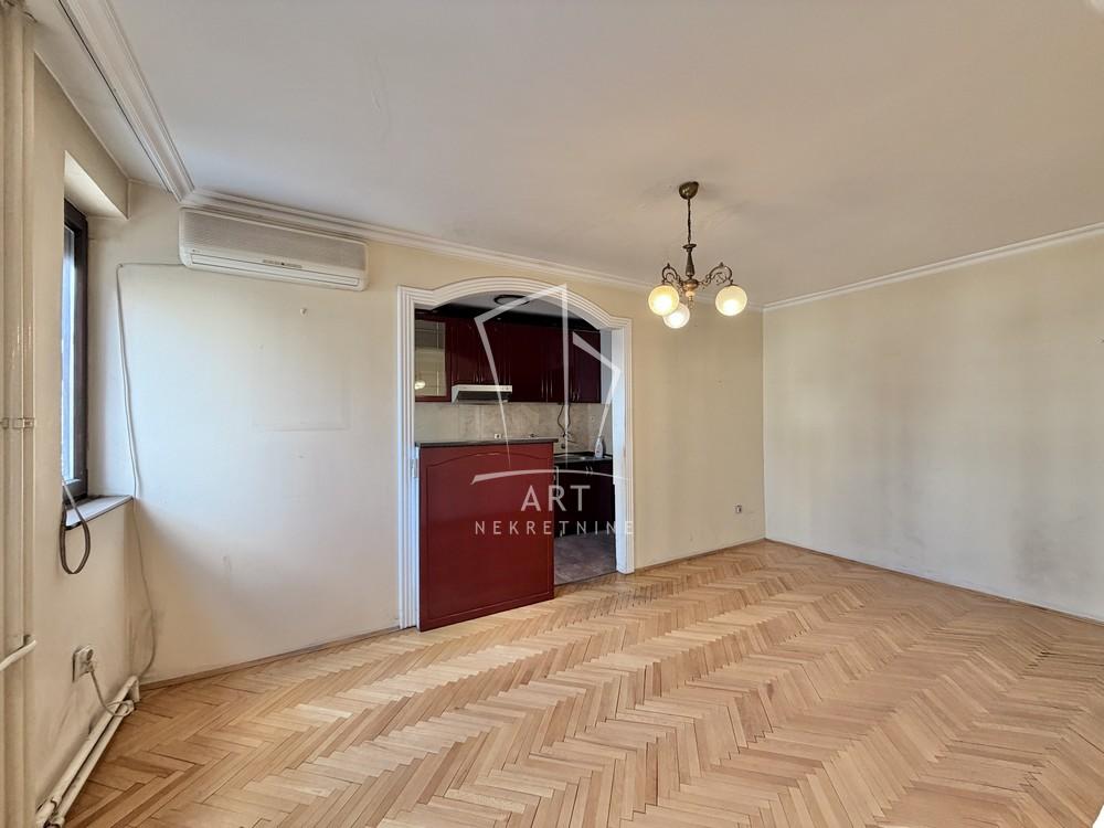 Stan na prodaju u Beogradu, Beograd na vodi, cetvorosoban, 99m2, cena 380000 evra