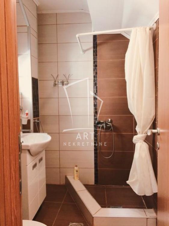 Stan na prodaju u Beogradu, Vračar, dvosoban, 17m2, cena 138000 evra