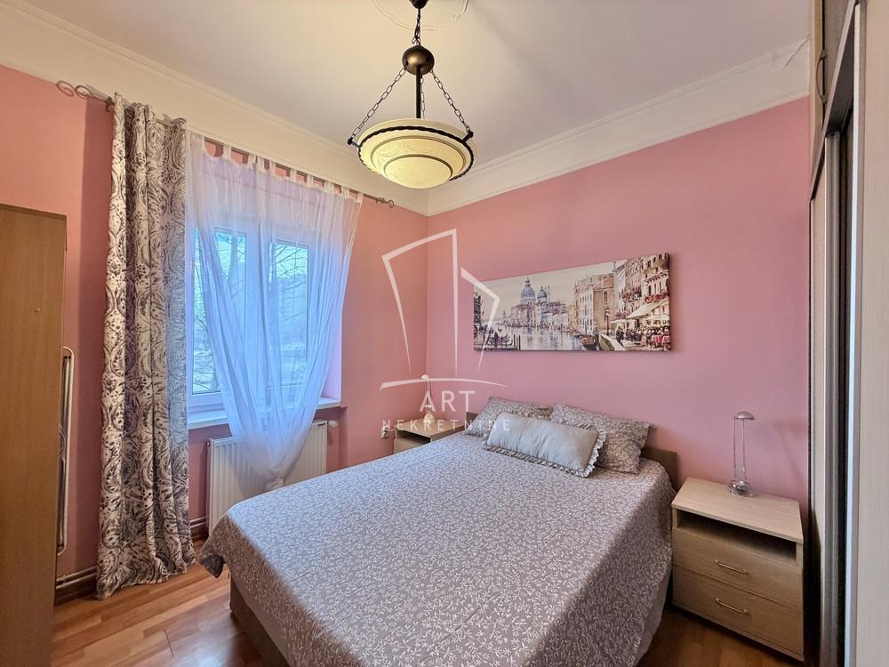 Stan na prodaju u Beogradu, Bulevar despota Stefana, dvosoban, 49m2, cena 207000 evra