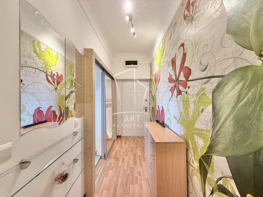 Stan na prodaju u Beogradu, Bulevar despota Stefana, dvosoban, 49m2, cena 207000 evra