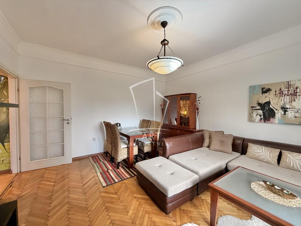 Stan na prodaju u Beogradu, Bulevar despota Stefana, dvosoban, 49m2, cena 207000 evra