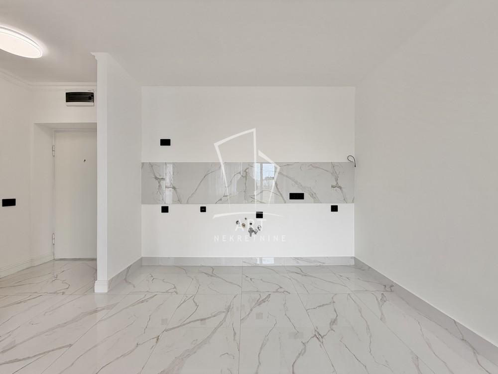 Stan na prodaju u Beogradu, Vračar, dvosoban, 43m2, cena 200000 evra