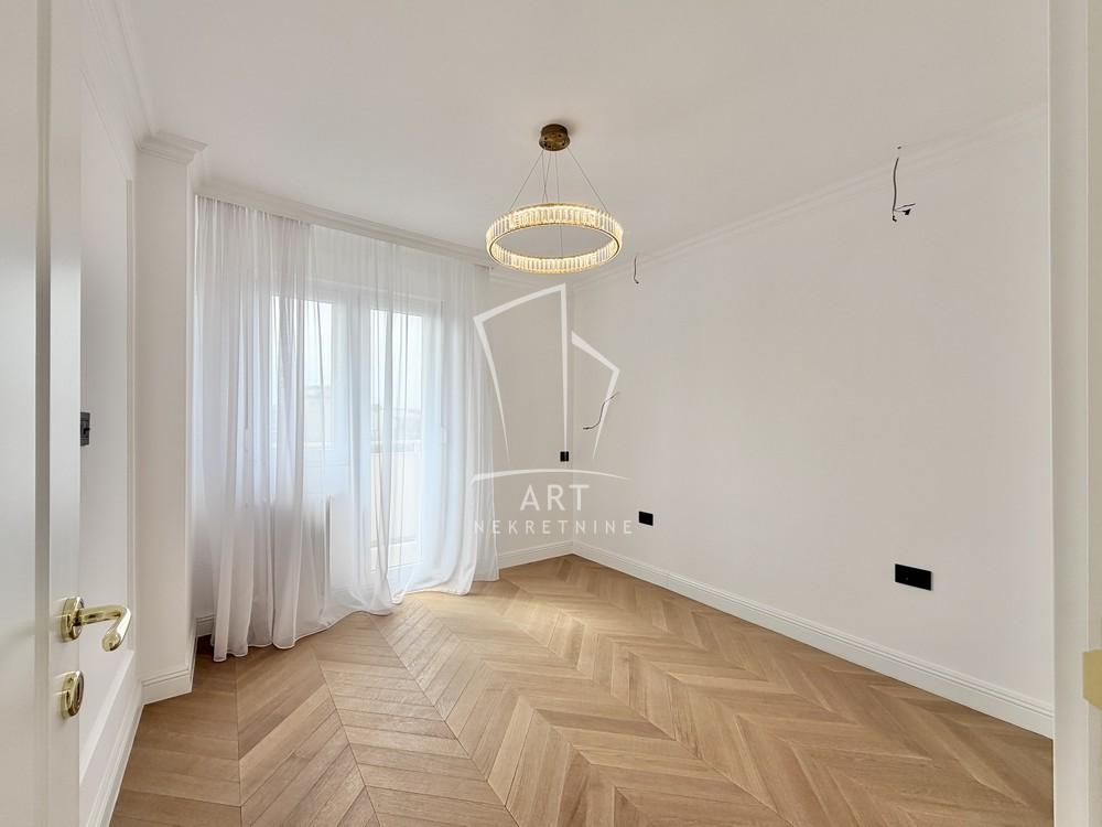 Stan na prodaju u Beogradu, Vračar, dvosoban, 43m2, cena 200000 evra