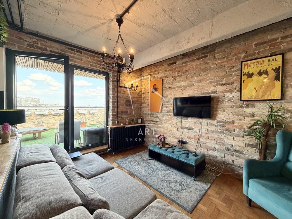 Stan na prodaju u Beogradu, Novi Beograd blok 11C (Stari Merkator), jednoiposoban, 38m2, cena 155000 evra