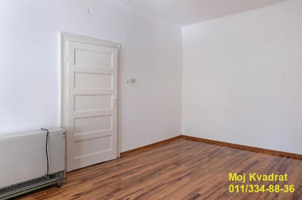 Stan na prodaju u Beogradu, Južni bulevar, dvosoban, 69m2, cena 195000 evra