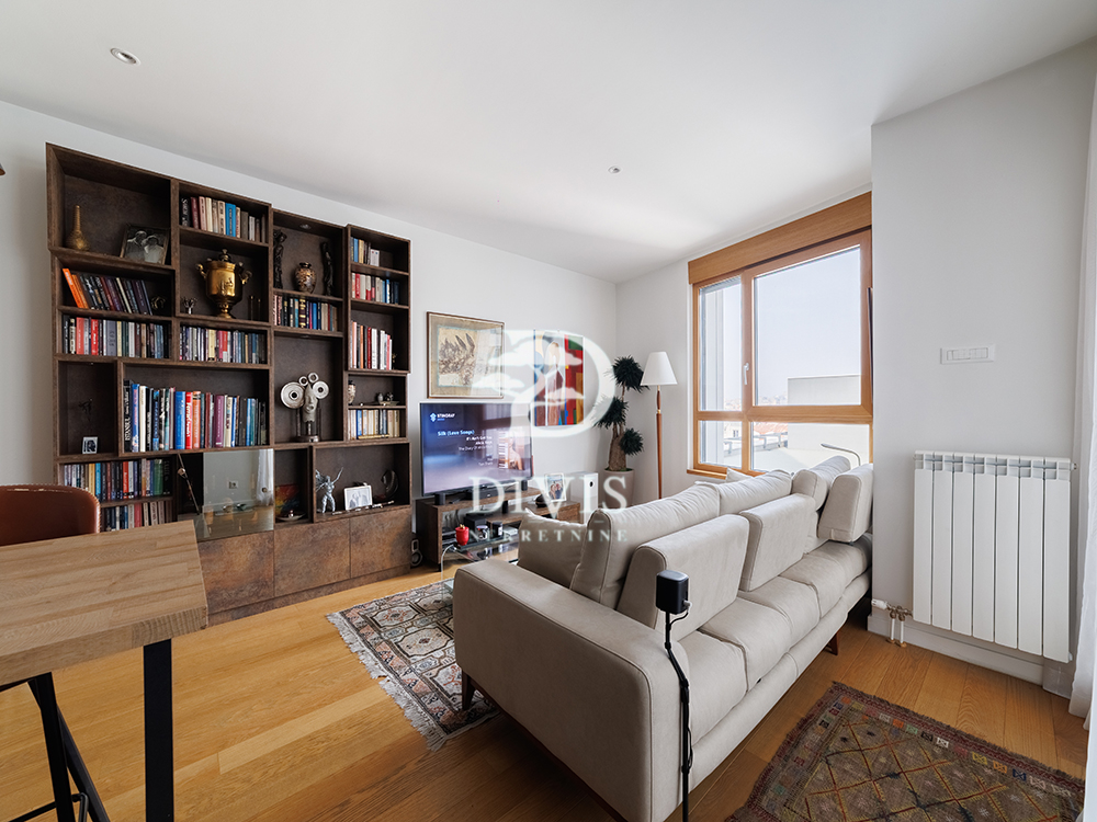 Stan na prodaju u Beogradu, Savski venac, cetvorosoban, 107m2, cena 684800 evra