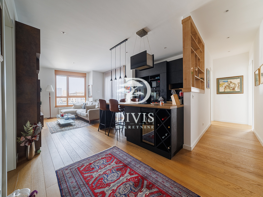 Stan na prodaju u Beogradu, Savski venac, cetvorosoban, 107m2, cena 684800 evra