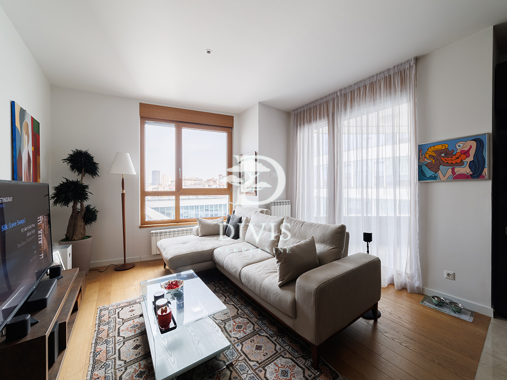 Stan na prodaju u Beogradu, Savski venac, cetvorosoban, 107m2, cena 684800 evra