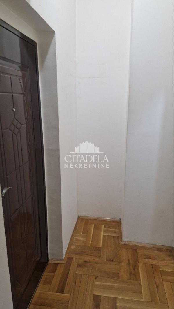 Stan na prodaju u Beogradu, Mirijevo, jednoiposoban, 39m2, cena 99500 evra