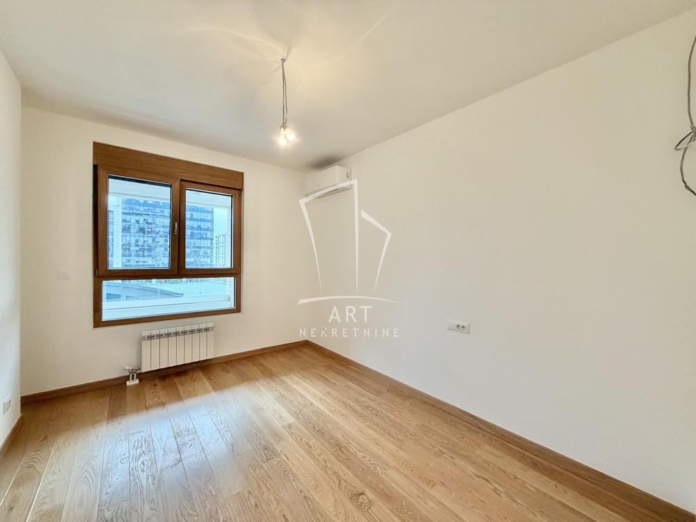 Stan na prodaju u Beogradu, Novi Beograd, dvosoban, 59m2, cena 305000 evra