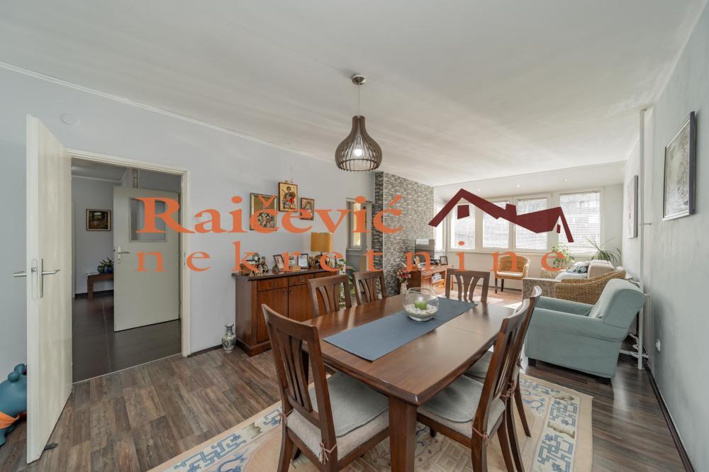 Stan na prodaju u Beogradu, Novi Beograd blok 37, dvoiposoban, 67m2, cena 233000 evra