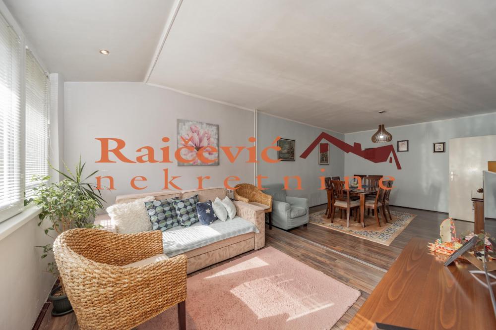 Stan na prodaju u Beogradu, Novi Beograd blok 37, dvoiposoban, 67m2, cena 233000 evra