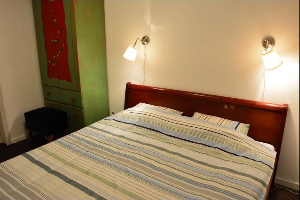 Stan na prodaju u Beogradu, Kalenić pijaca, trosoban, 82m2, cena 320000 evra